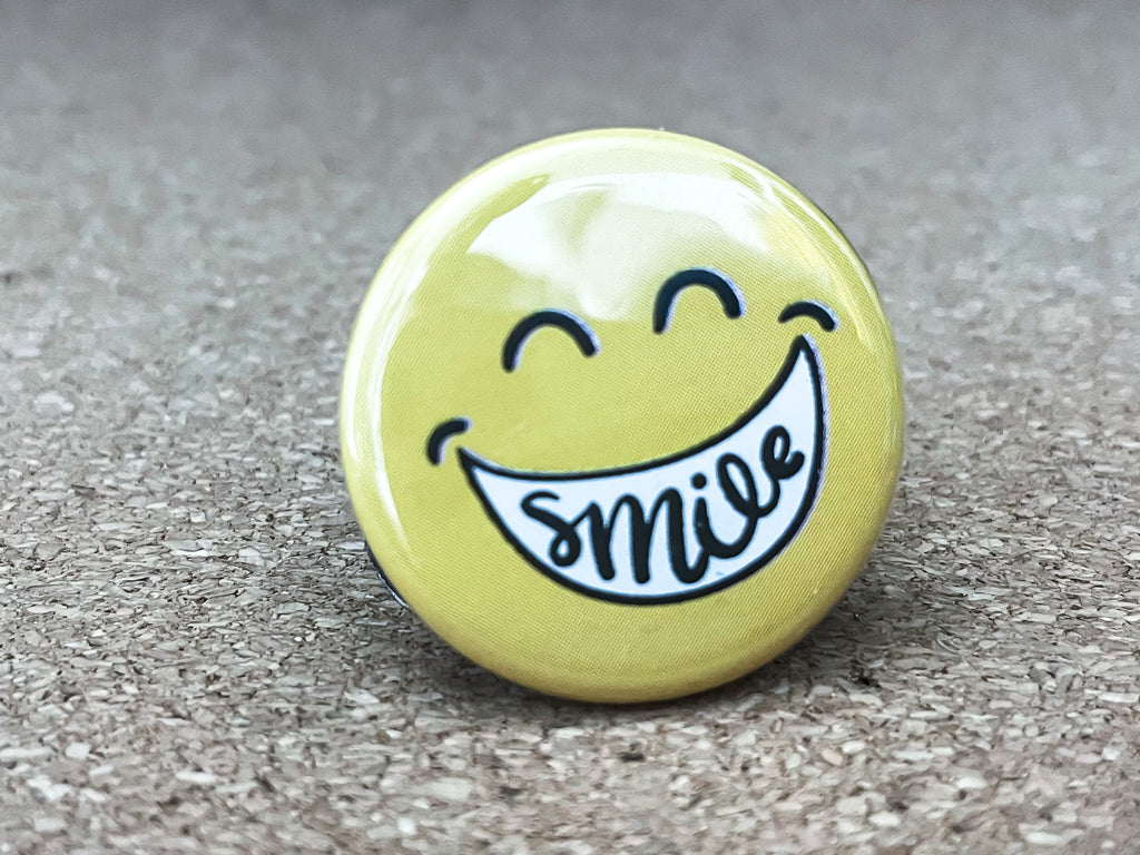 1.25" Circle - Smile Button